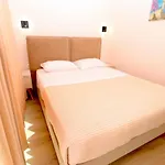 Fegi Химара